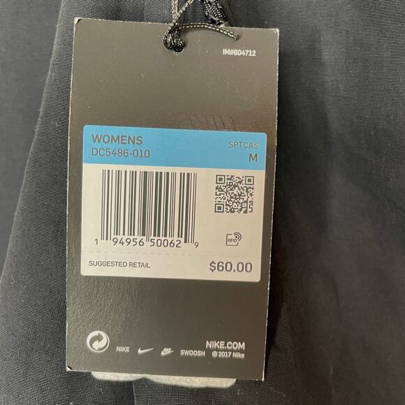 Nike Women's Breakaway Athletic Shorts In Black Size Medium New - Picture 7 of 10